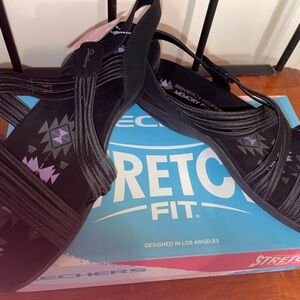 Skechers Black Sandals with Purple Geometric Design